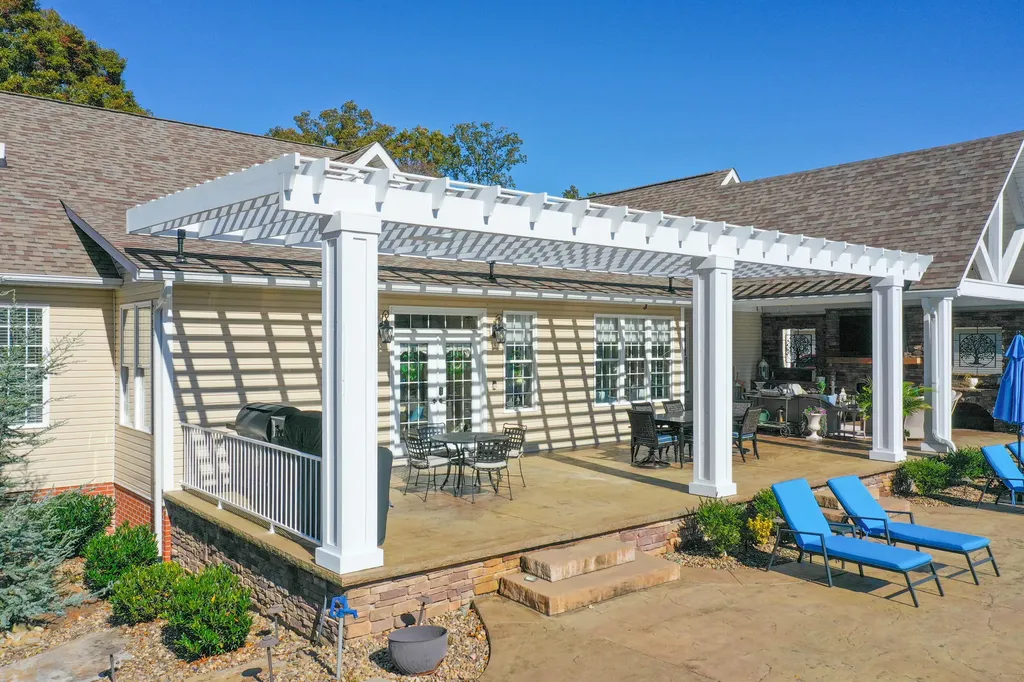 283 Cotton Road Corbin KY 40701