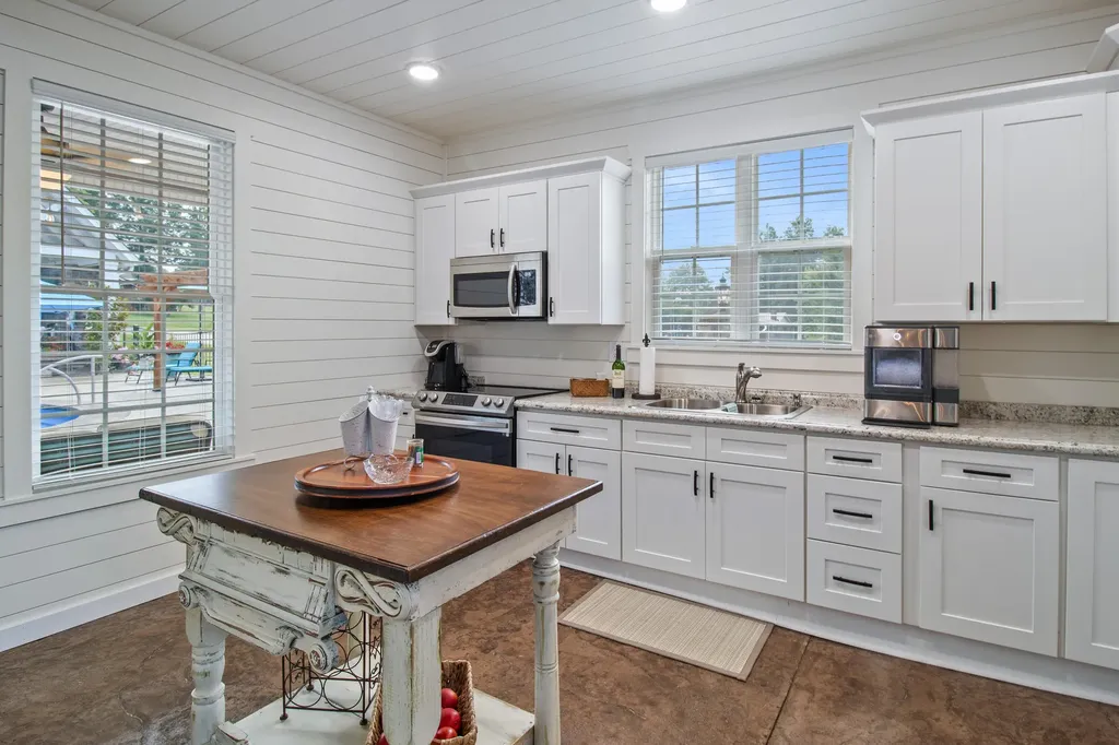 283 Cotton Road Corbin KY 40701