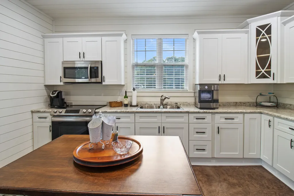 283 Cotton Road Corbin KY 40701