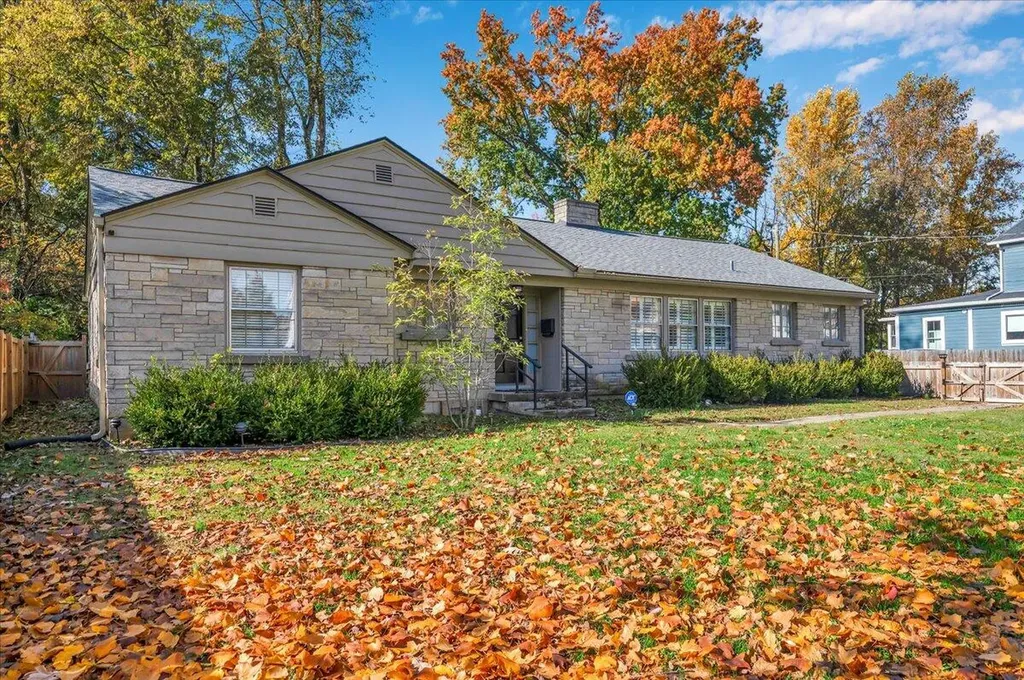 351 N 1st Street Danville KY 40422
