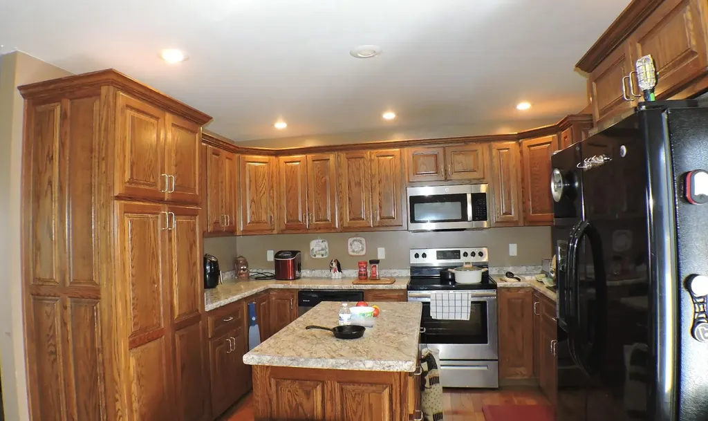 10625 Main Street Jeffersonville KY 40337