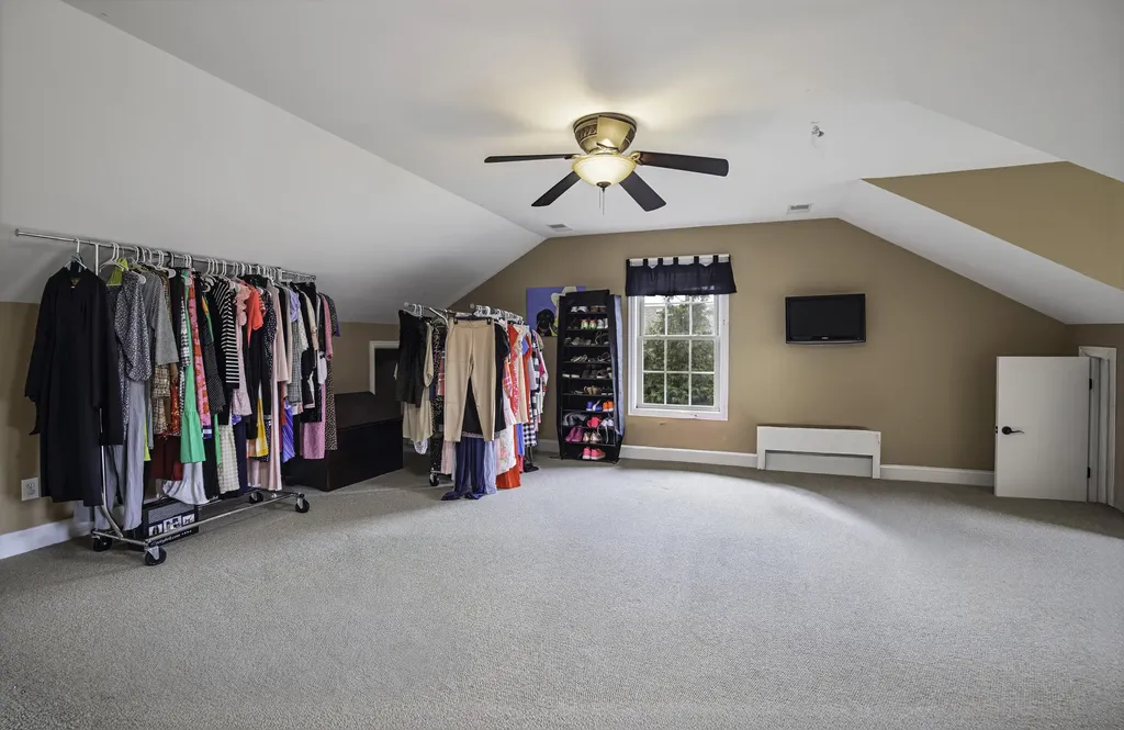 553 Adena Trace Versailles KY 40383