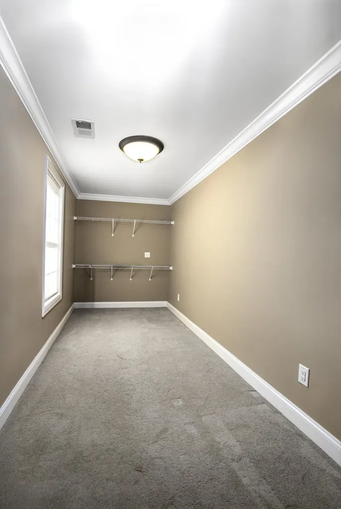 553 Adena Trace Versailles KY 40383