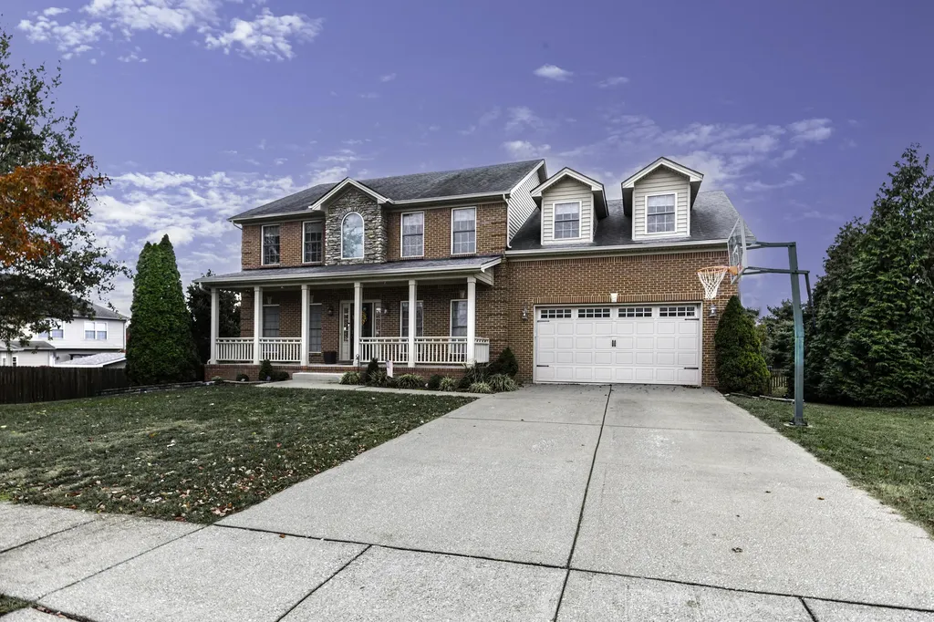553 Adena Trace Versailles KY 40383
