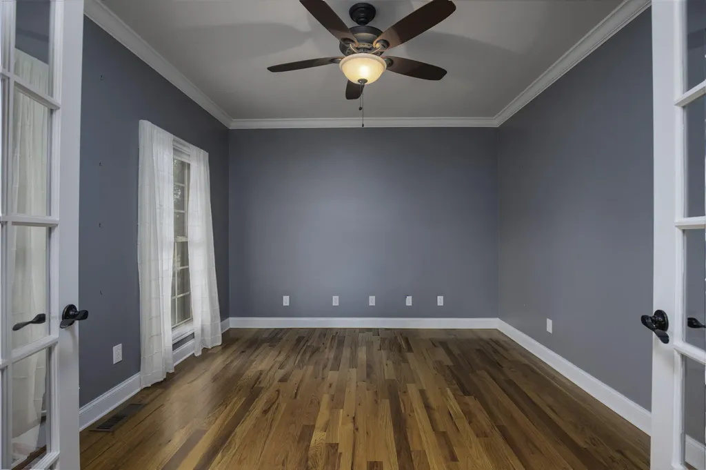 553 Adena Trace Versailles KY 40383