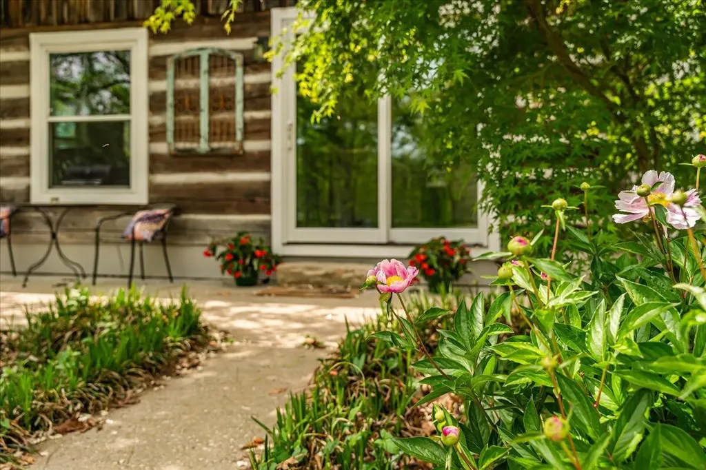 1516 Hobbs Road Rogers KY 41365