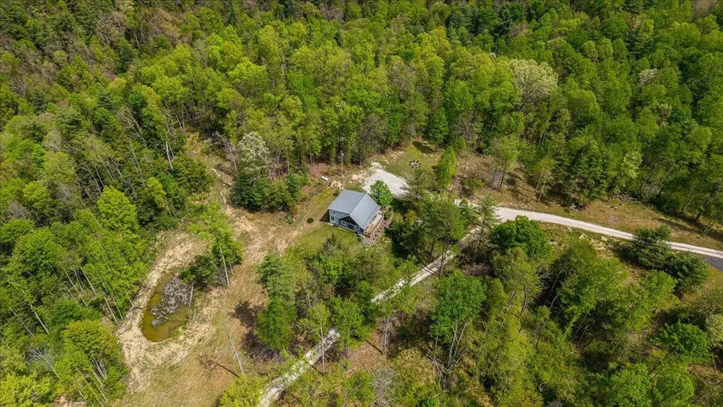 1516 Hobbs Road Rogers KY 41365