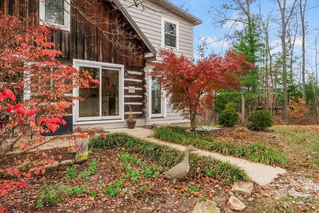 1516 Hobbs Road Rogers KY 41365