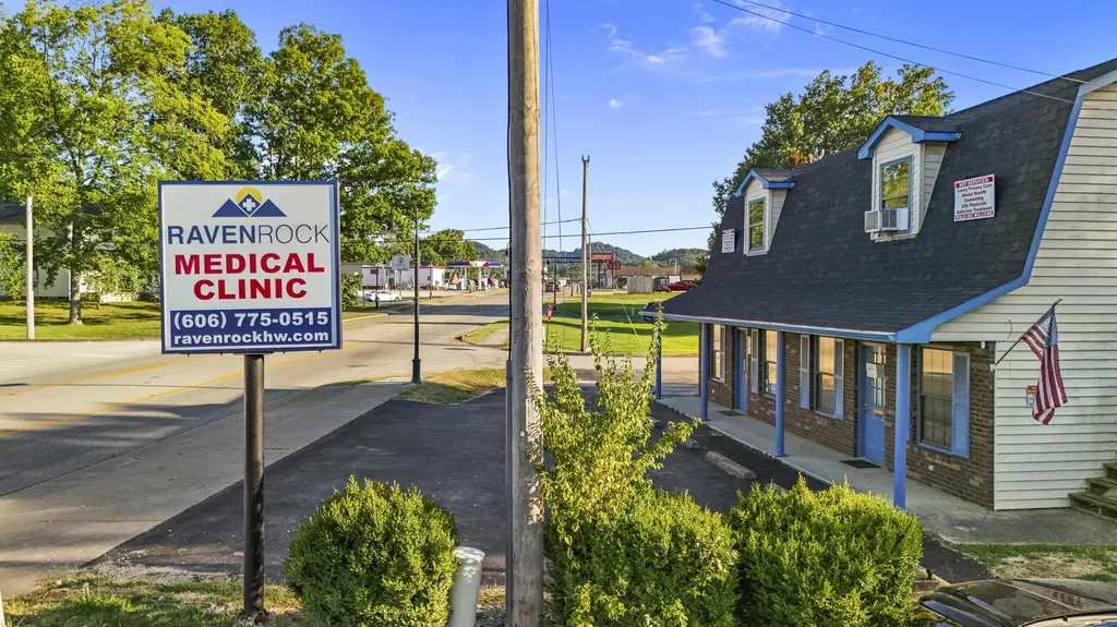 101 N Main Street Stanton KY 40380