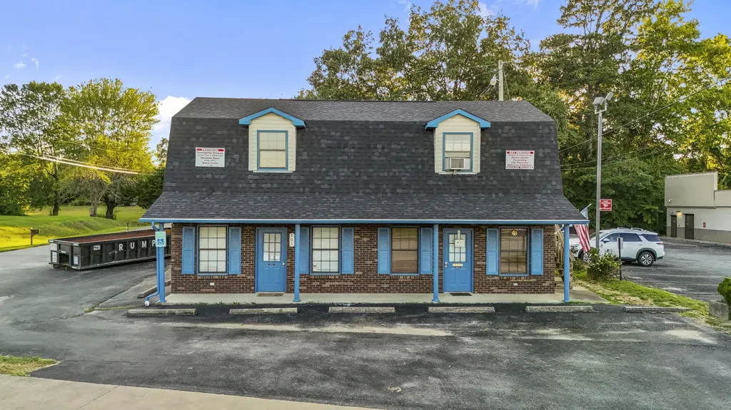 101 N Main Street Stanton KY 40380