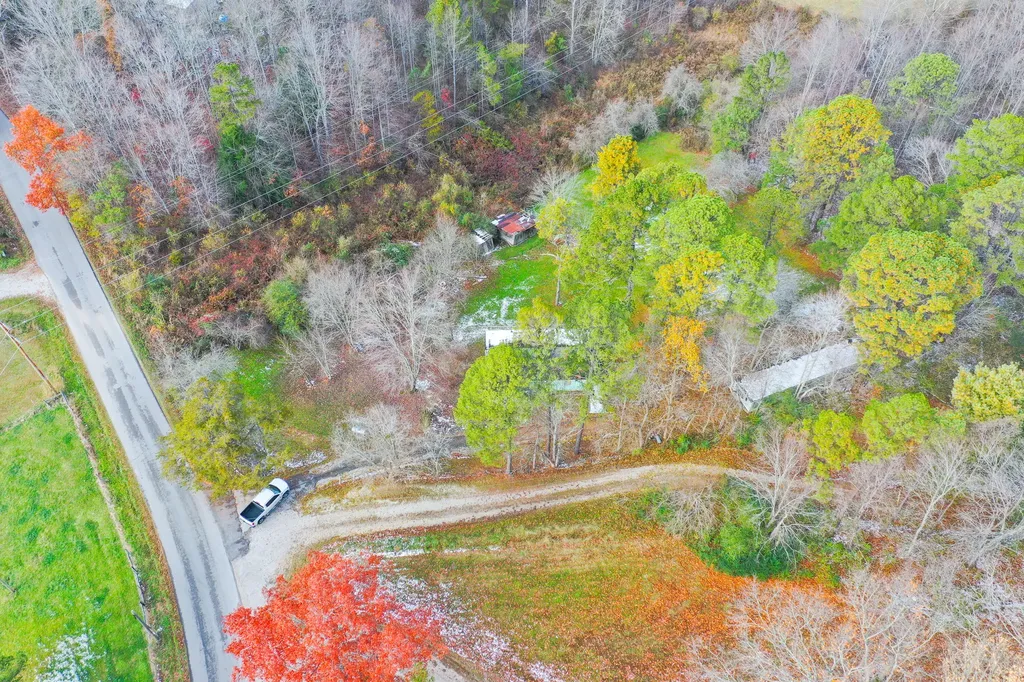 1553 Jackson County High School Road Mckee KY 40447