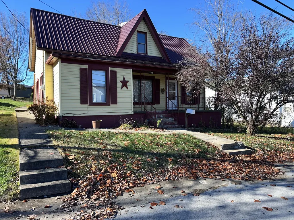 418 Dye Street Flemingsburg KY 41041