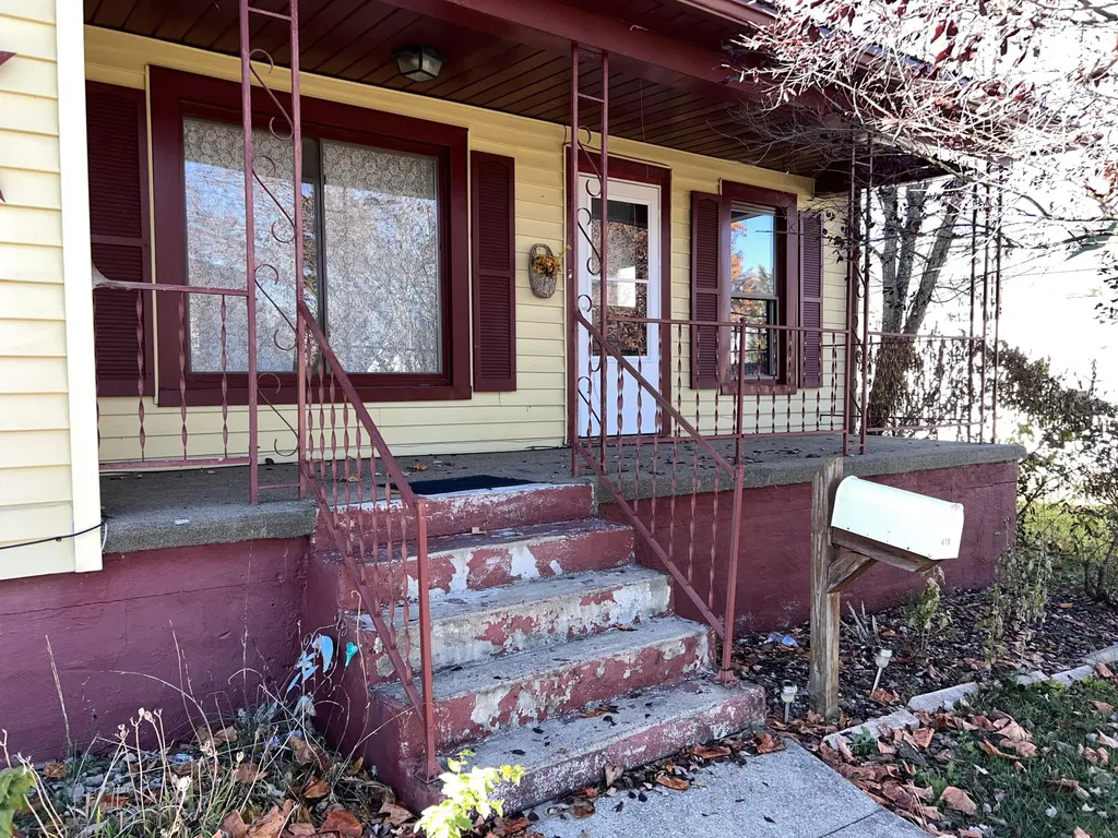 418 Dye Street Flemingsburg KY 41041