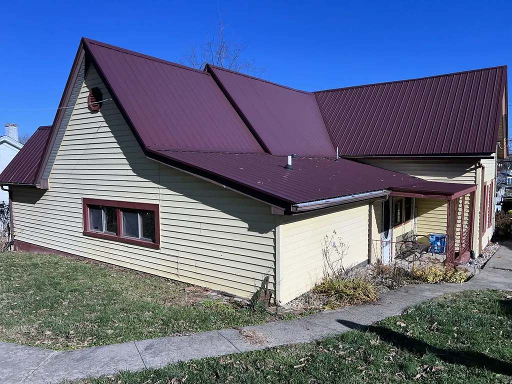 418 Dye Street Flemingsburg KY 41041