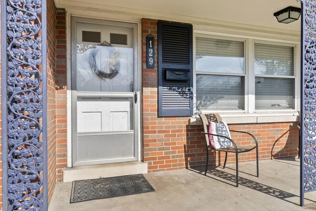 129 Greenbriar Road Lexington KY 40503