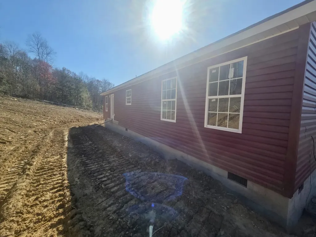 364 Dorothy Bailey Road London KY 40744