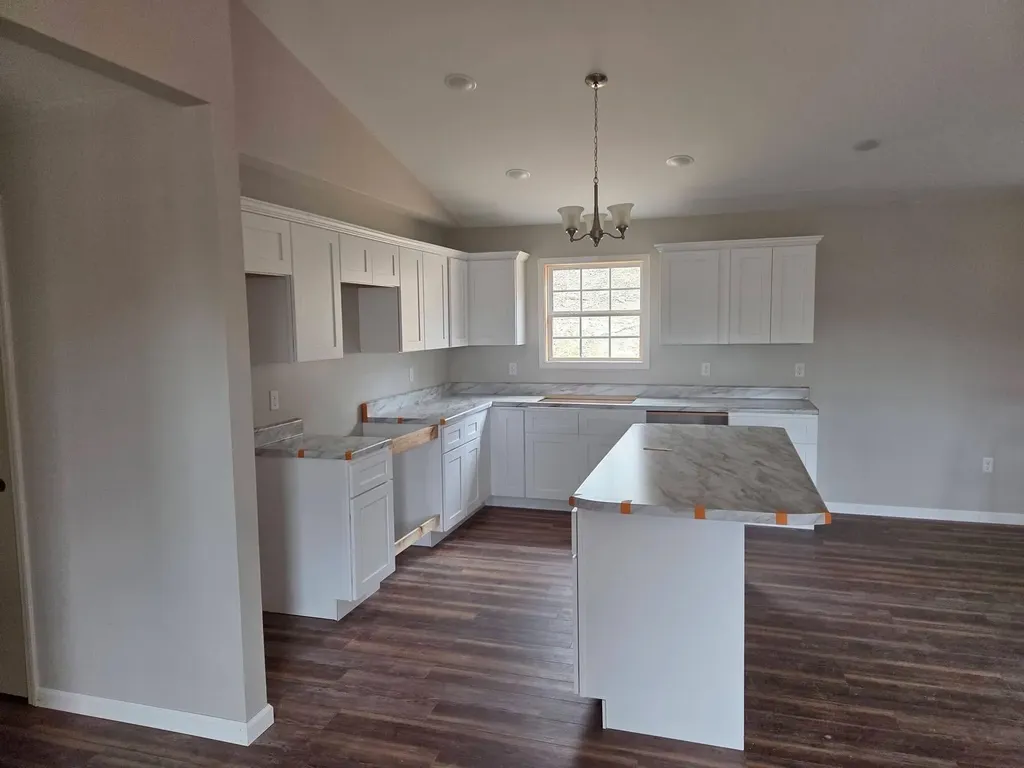 364 Dorothy Bailey Road London KY 40744