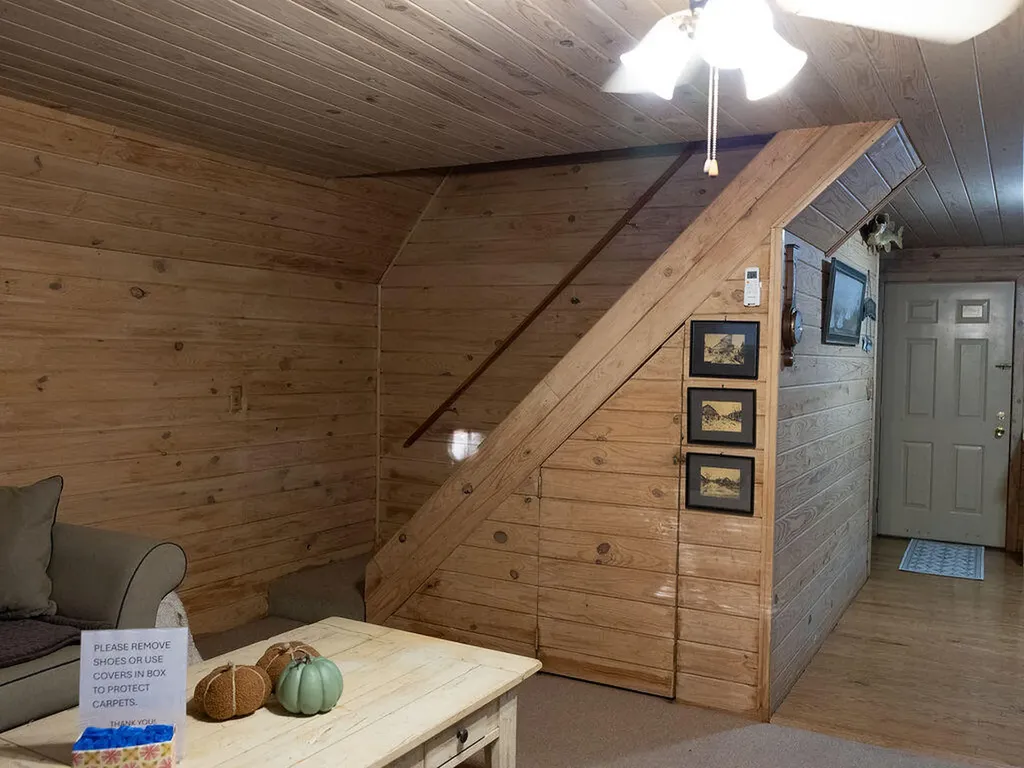 240 Cowboy Lane Wellington KY 40387