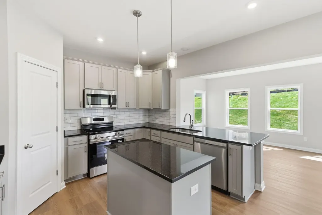 140 Dove Run Circle Georgetown KY 40324