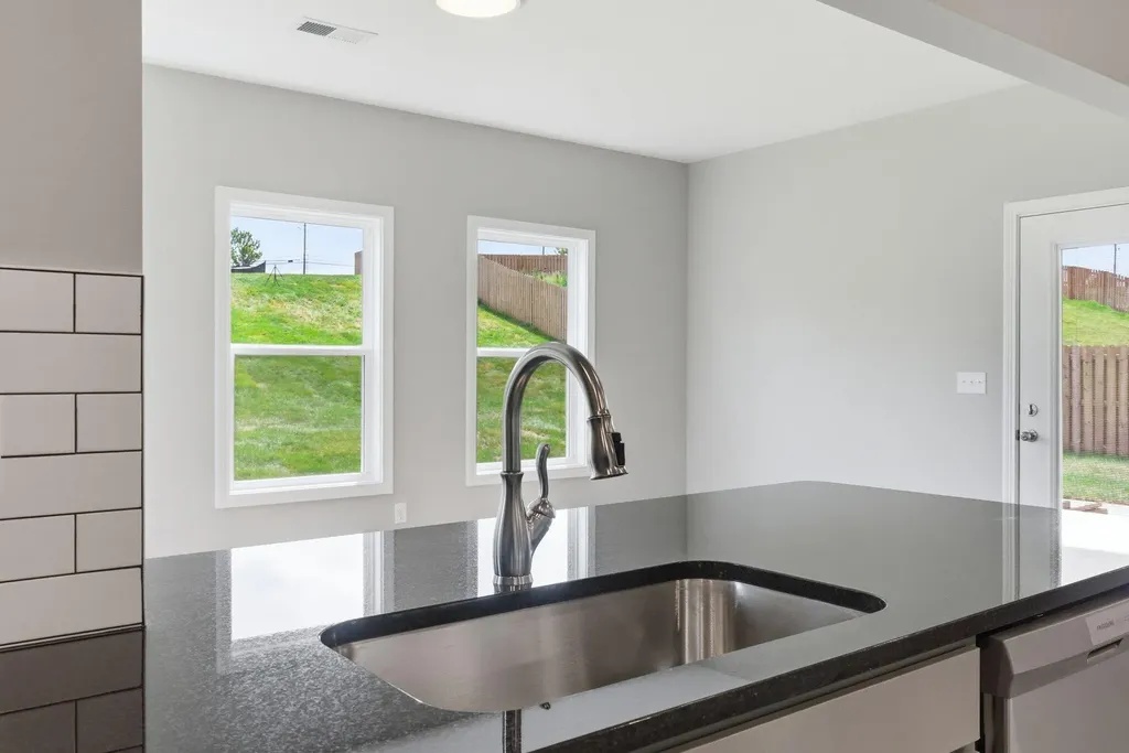 140 Dove Run Circle Georgetown KY 40324