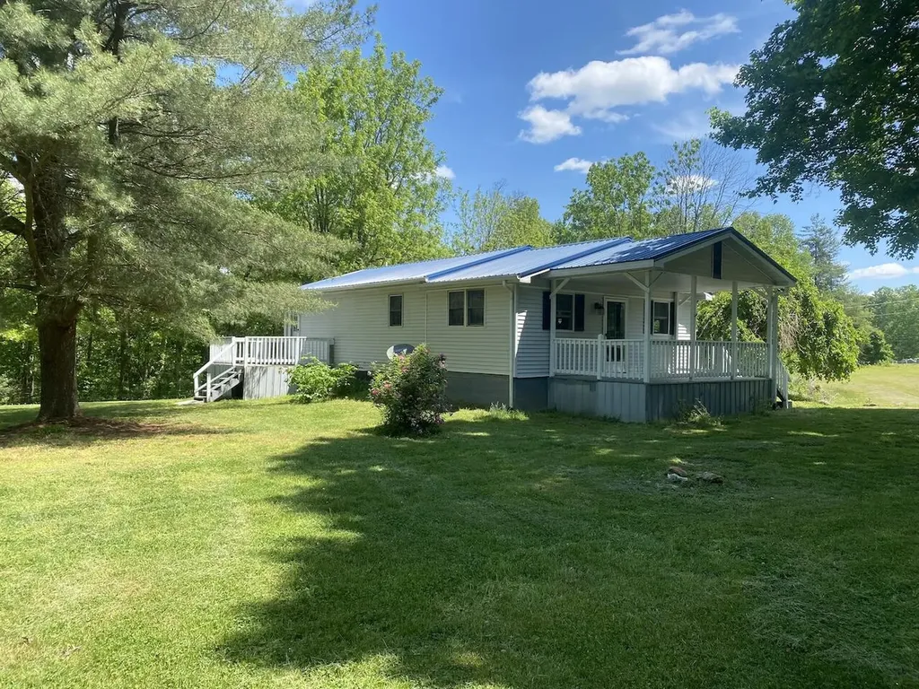 51 M&m Kean Road Russell Springs KY 42642