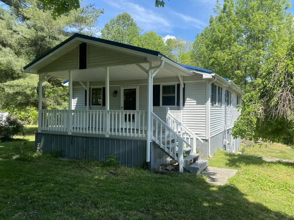 51 M&m Kean Road Russell Springs KY 42642