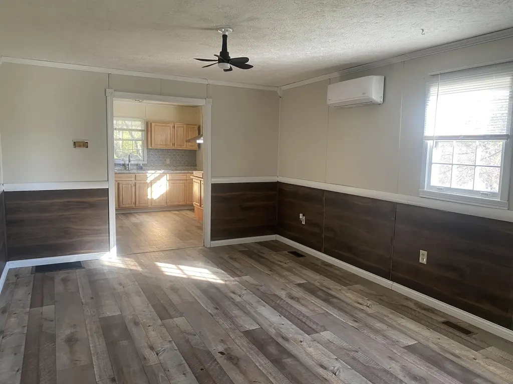 51 M&m Kean Road Russell Springs KY 42642
