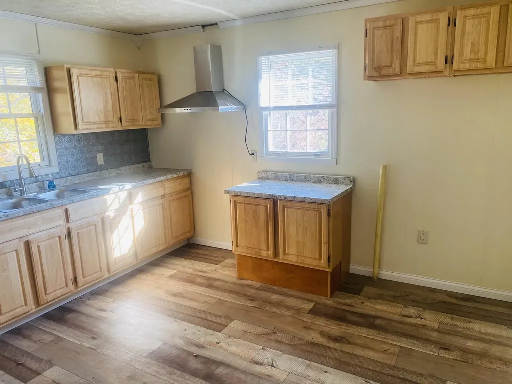 51 M&m Kean Road Russell Springs KY 42642