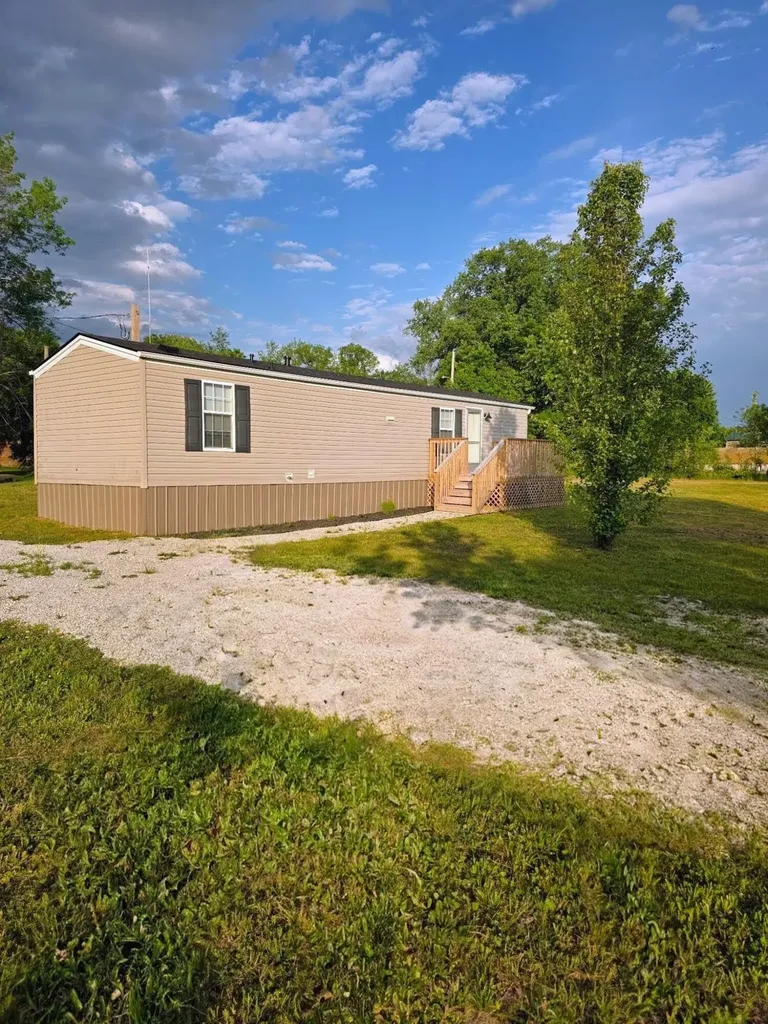 231 Sunset Drive Clay City KY 40312