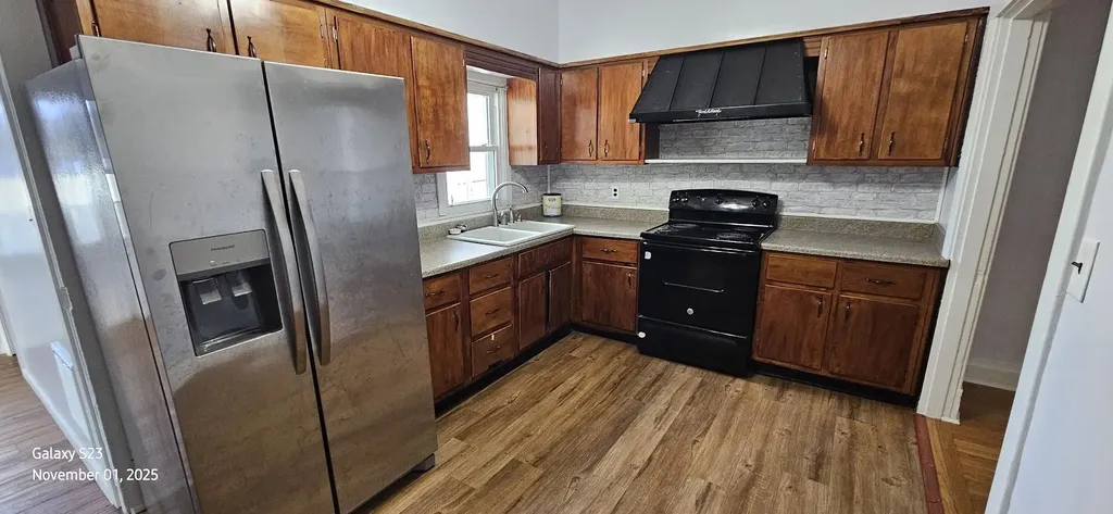207 E 3rd Street Augusta KY 41002
