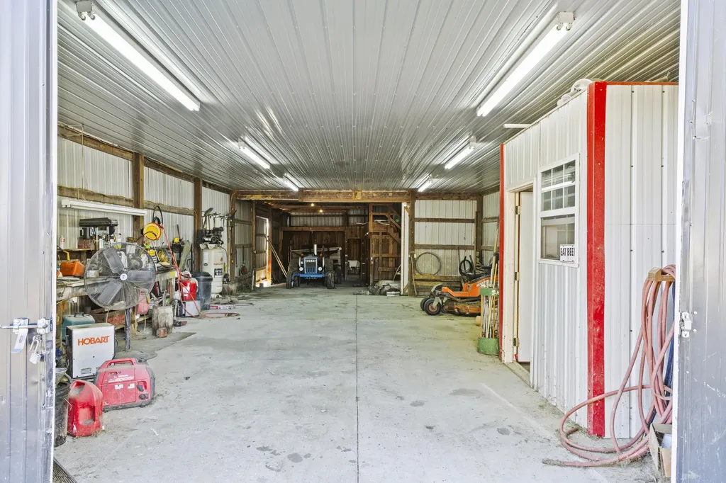 2001 Guynn Road Paint Lick KY 40461