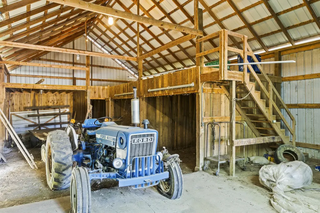 2001 Guynn Road Paint Lick KY 40461