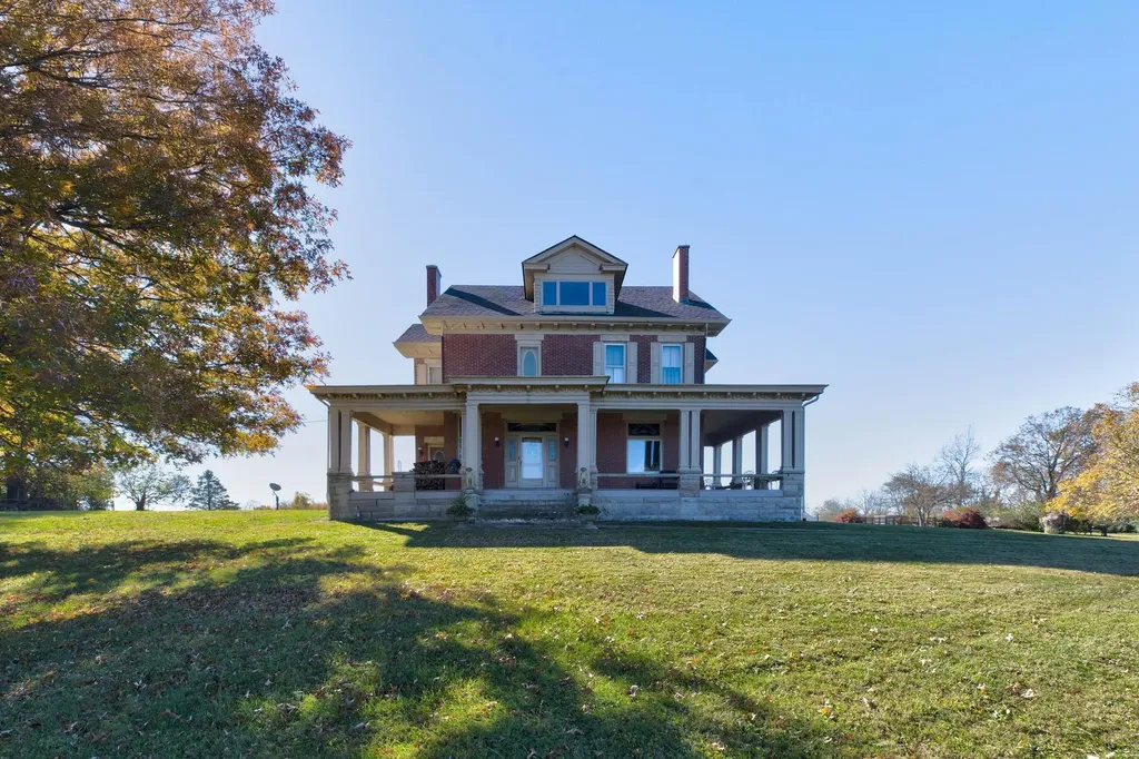 3166 Colby Road Winchester KY 40391
