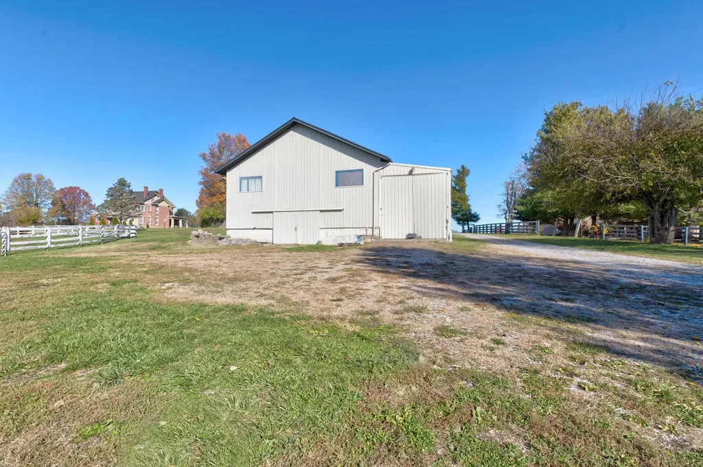 3166 Colby Road Winchester KY 40391