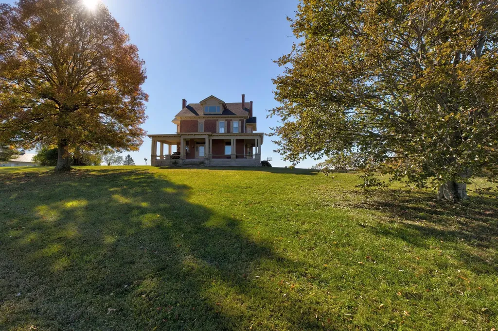 3166 Colby Road Winchester KY 40391