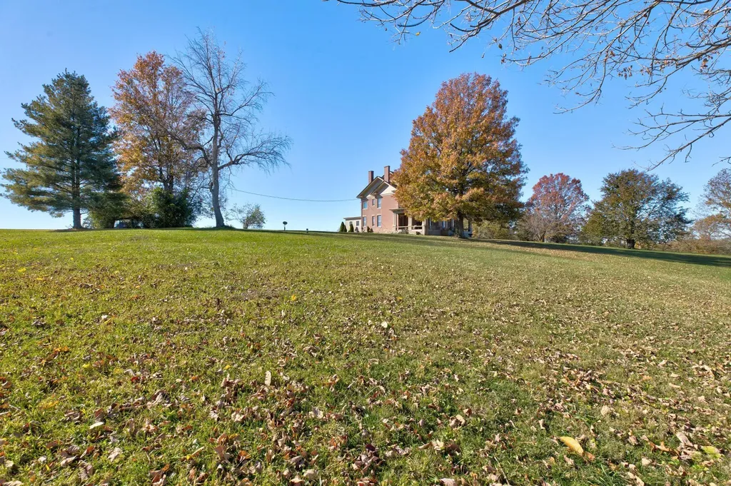 3166 Colby Road Winchester KY 40391