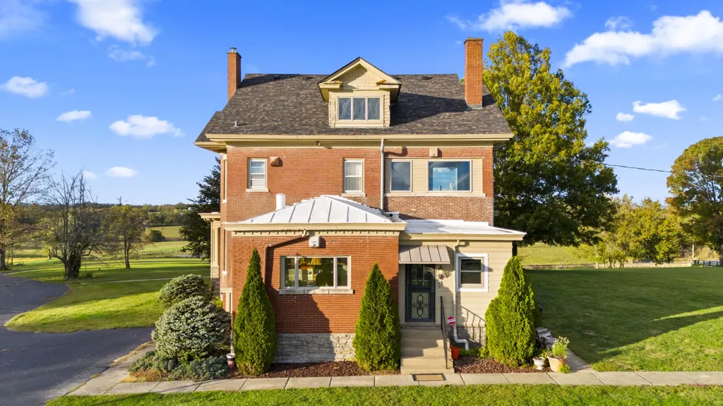 3166 Colby Road Winchester KY 40391