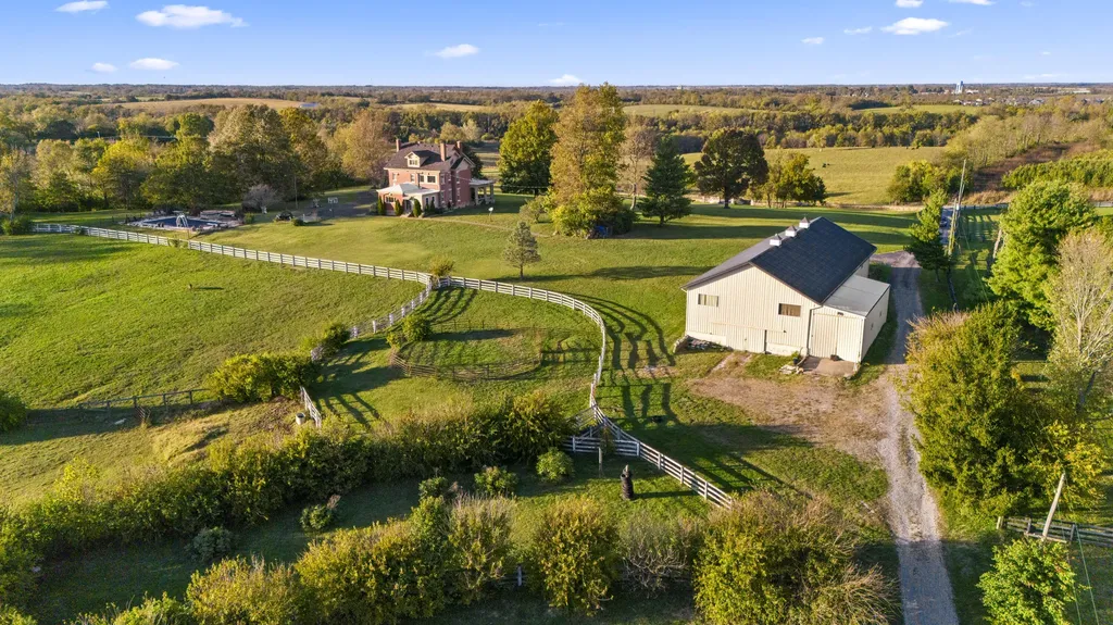 3166 Colby Road Winchester KY 40391