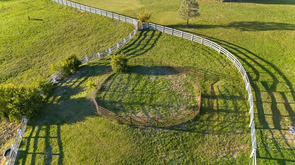 3166 Colby Road Winchester KY 40391