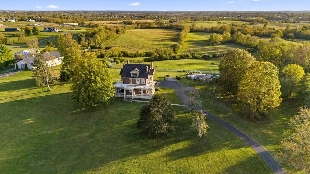 3166 Colby Road Winchester KY 40391