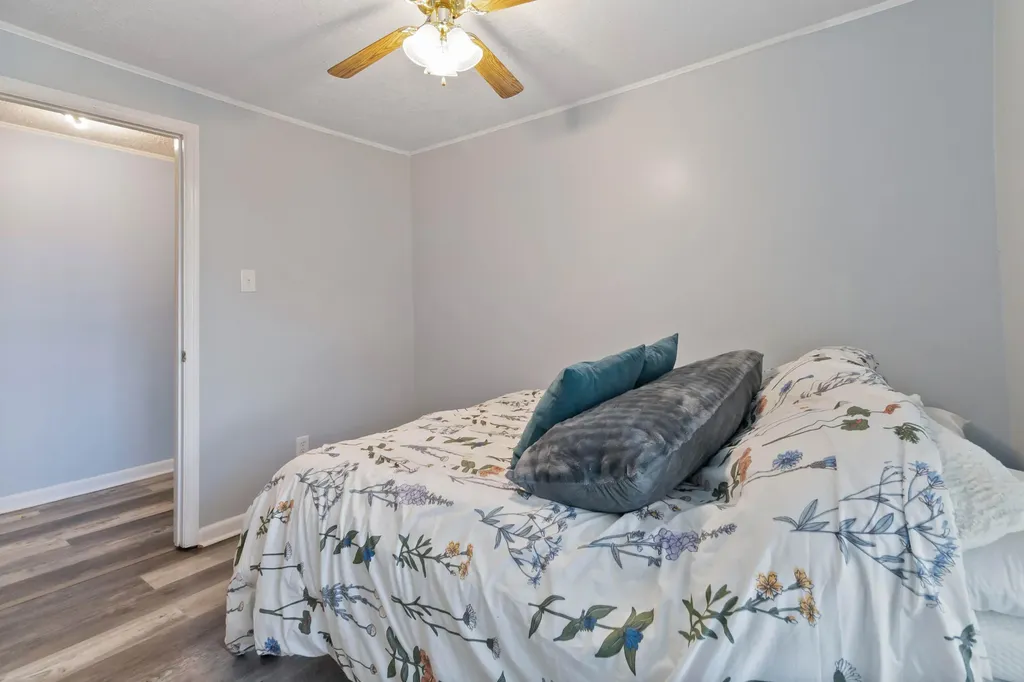 1802 Old Us 25 Berea KY 40403