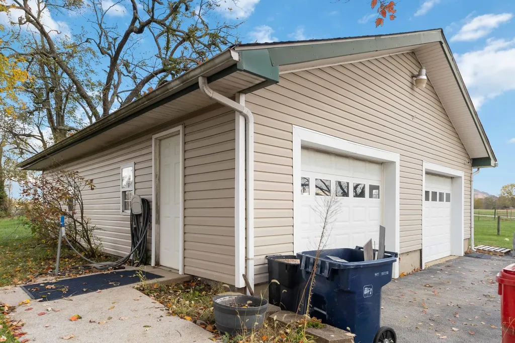 1802 Old Us 25 Berea KY 40403
