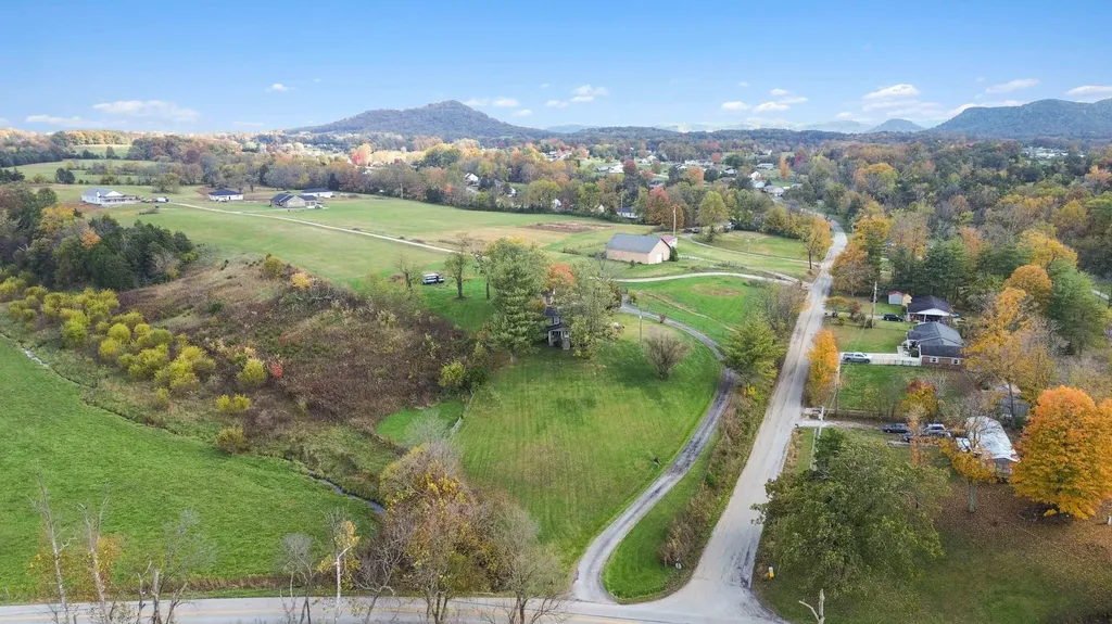 1802 Old Us 25 Berea KY 40403