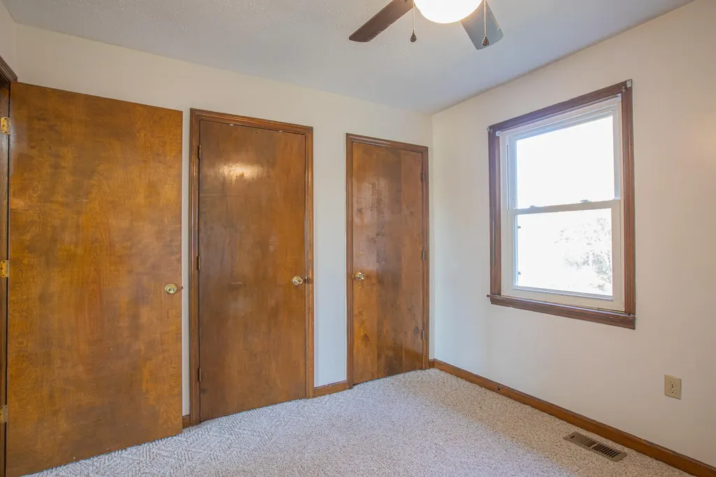 320 Cravens Hollow Road Liberty KY 42539