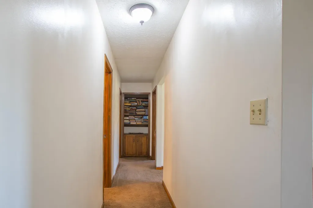 320 Cravens Hollow Road Liberty KY 42539