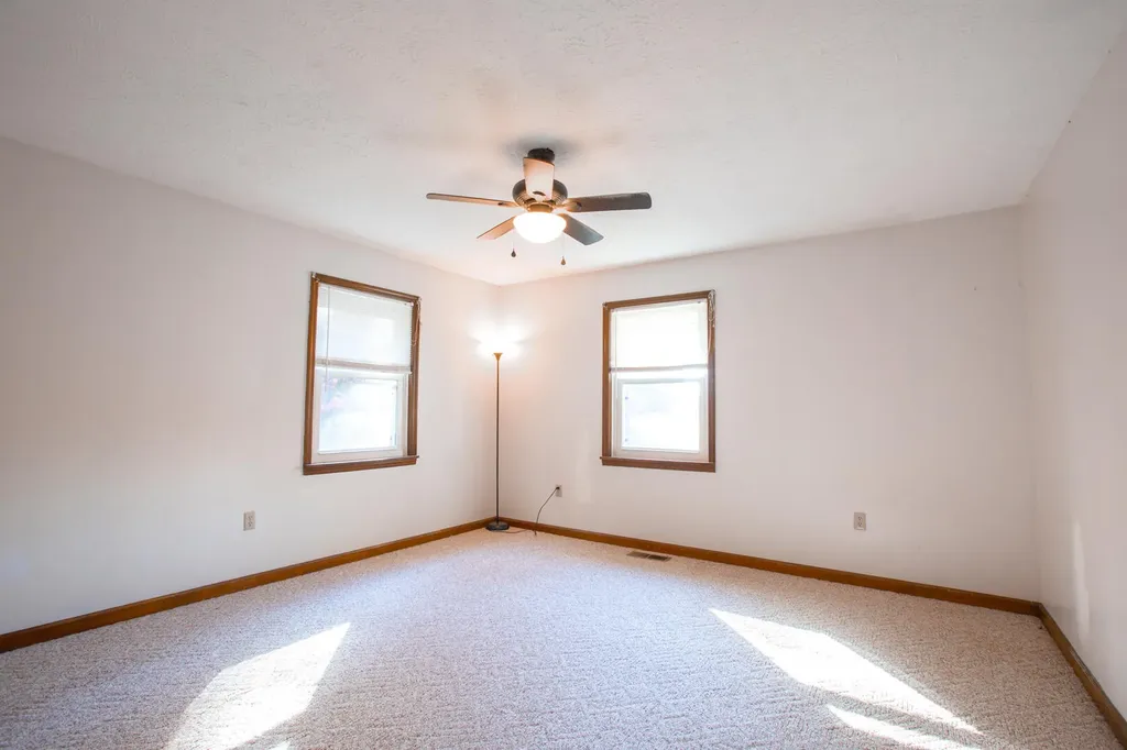 320 Cravens Hollow Road Liberty KY 42539