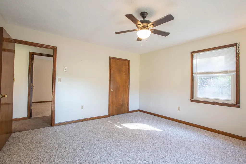 320 Cravens Hollow Road Liberty KY 42539