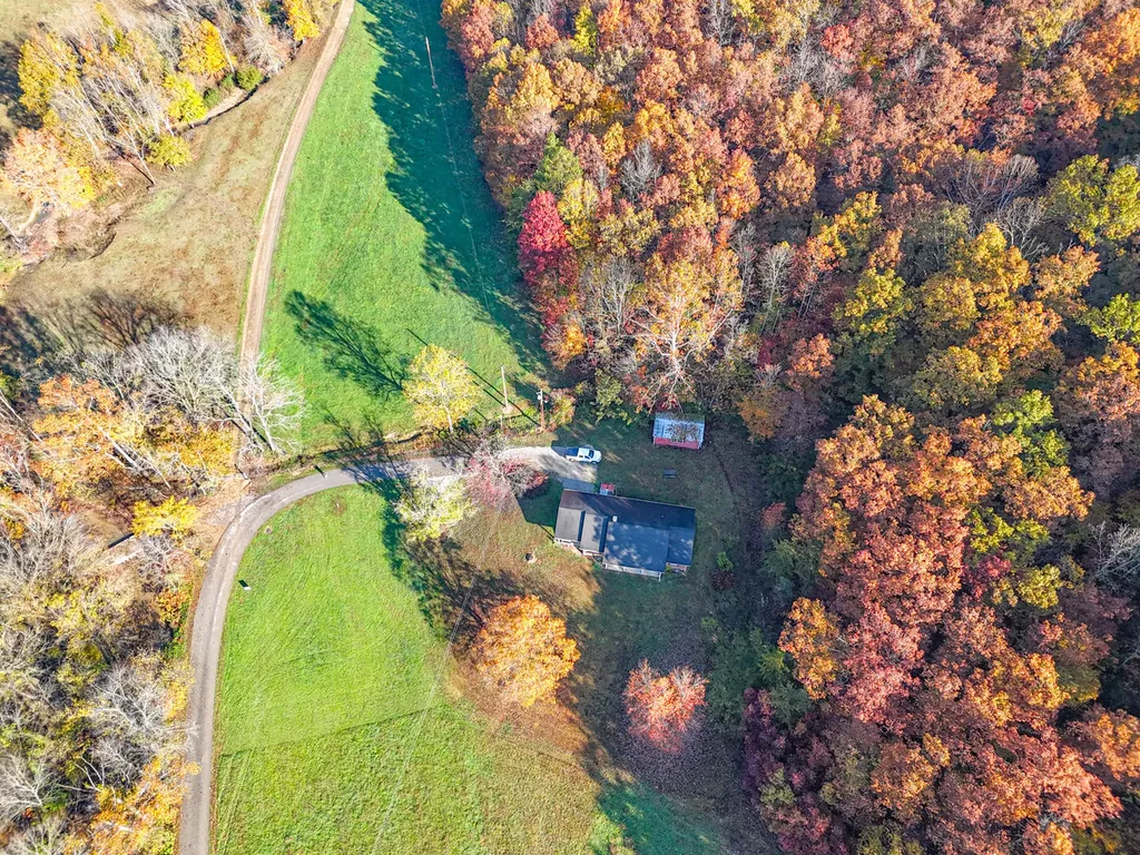 320 Cravens Hollow Road Liberty KY 42539