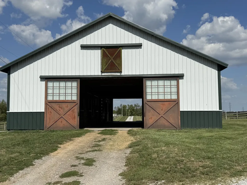 613 Hutchison Road Paris KY 40361