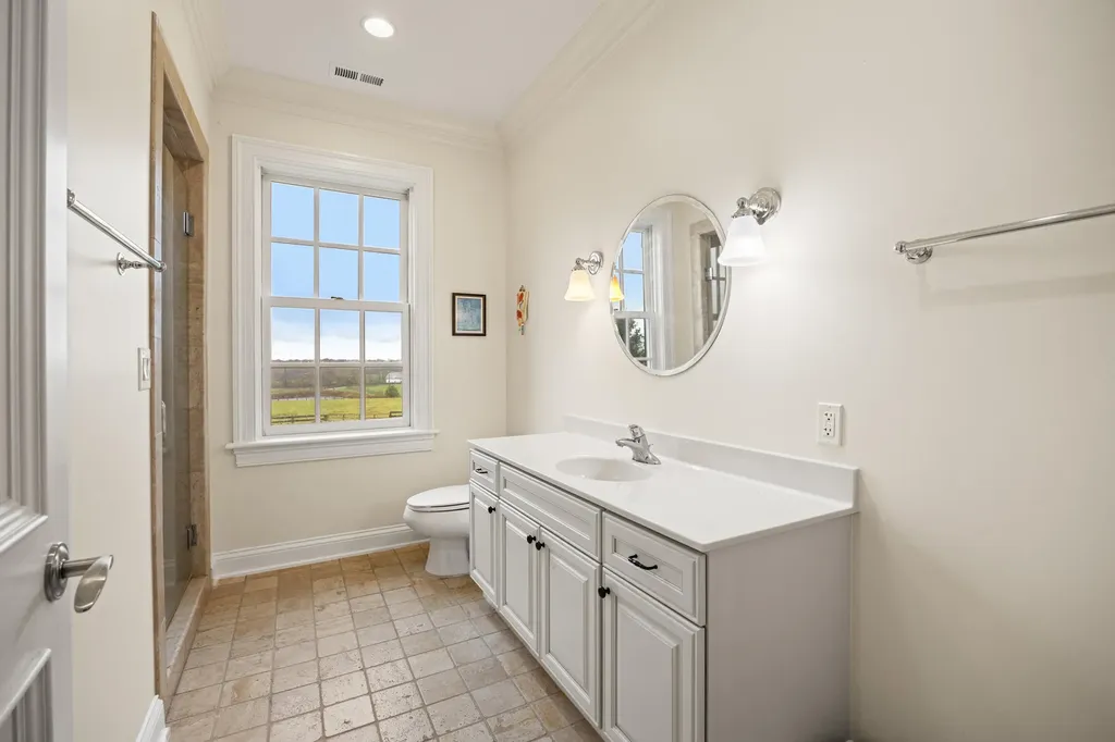 613 Hutchison Road Paris KY 40361